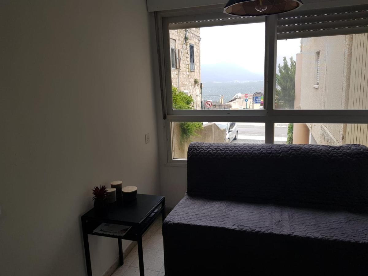 דירת נופש בוטיק - נוף לרבי שמעון Lägenhet Safed Exteriör bild